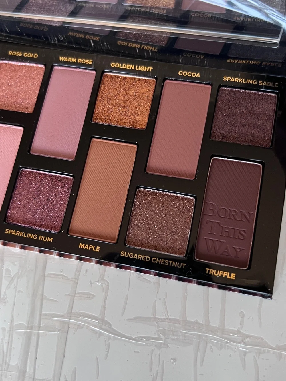 [Almost New]The Natural Nude & Pink Eyeshadow Palette - Pink Tones